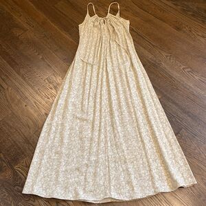 Woman’s Maxi Sundress